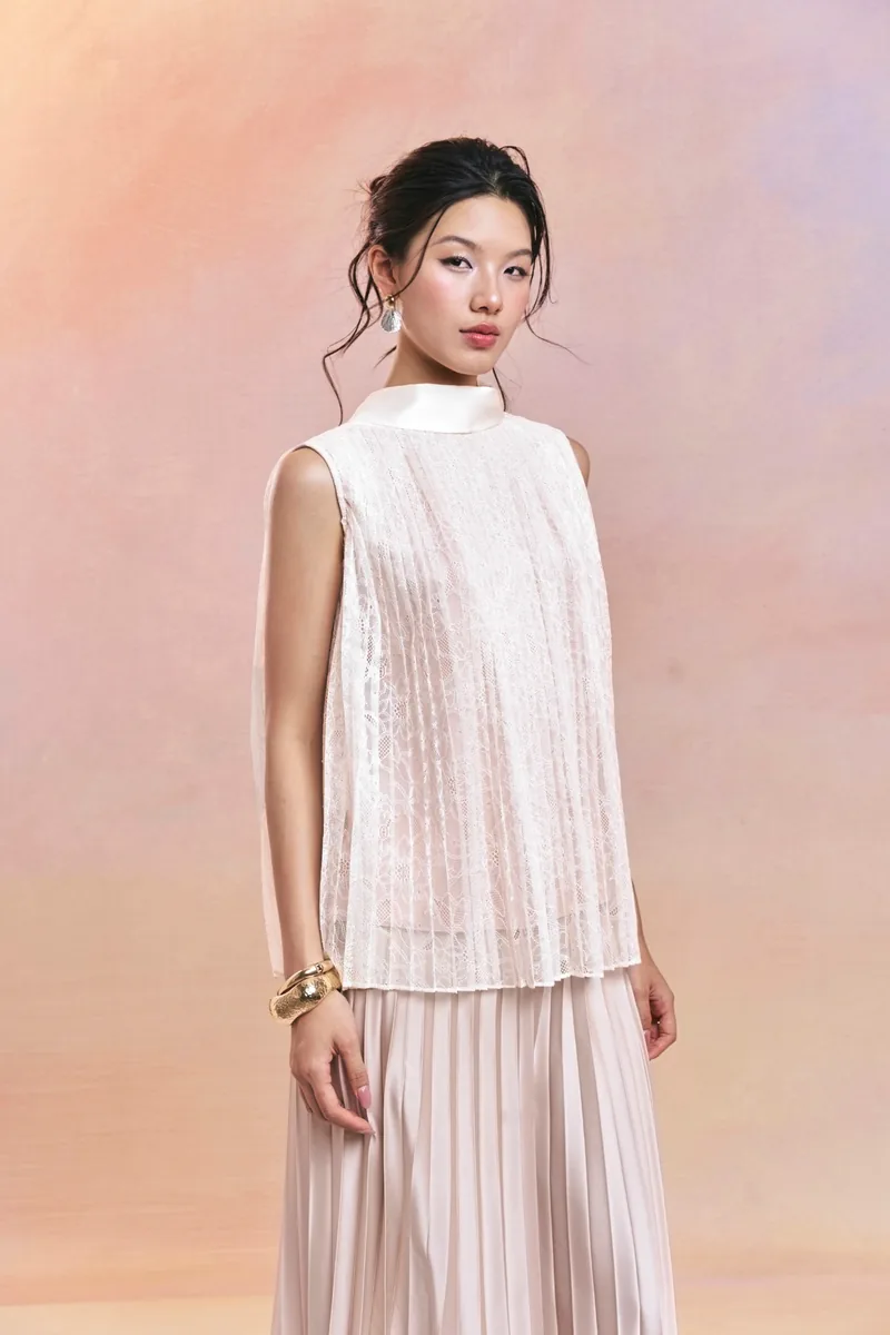 เสื้อ Venus Sway Top