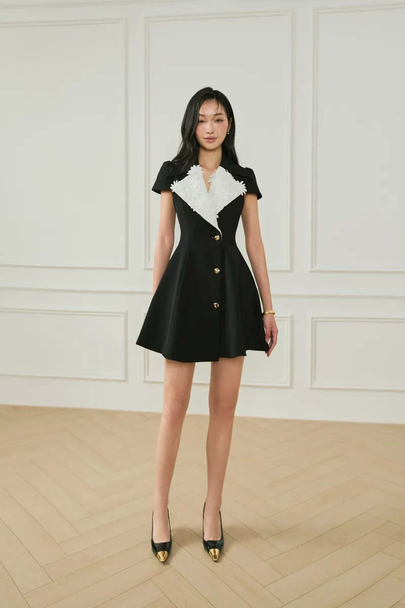 เดรส The Kate Dress