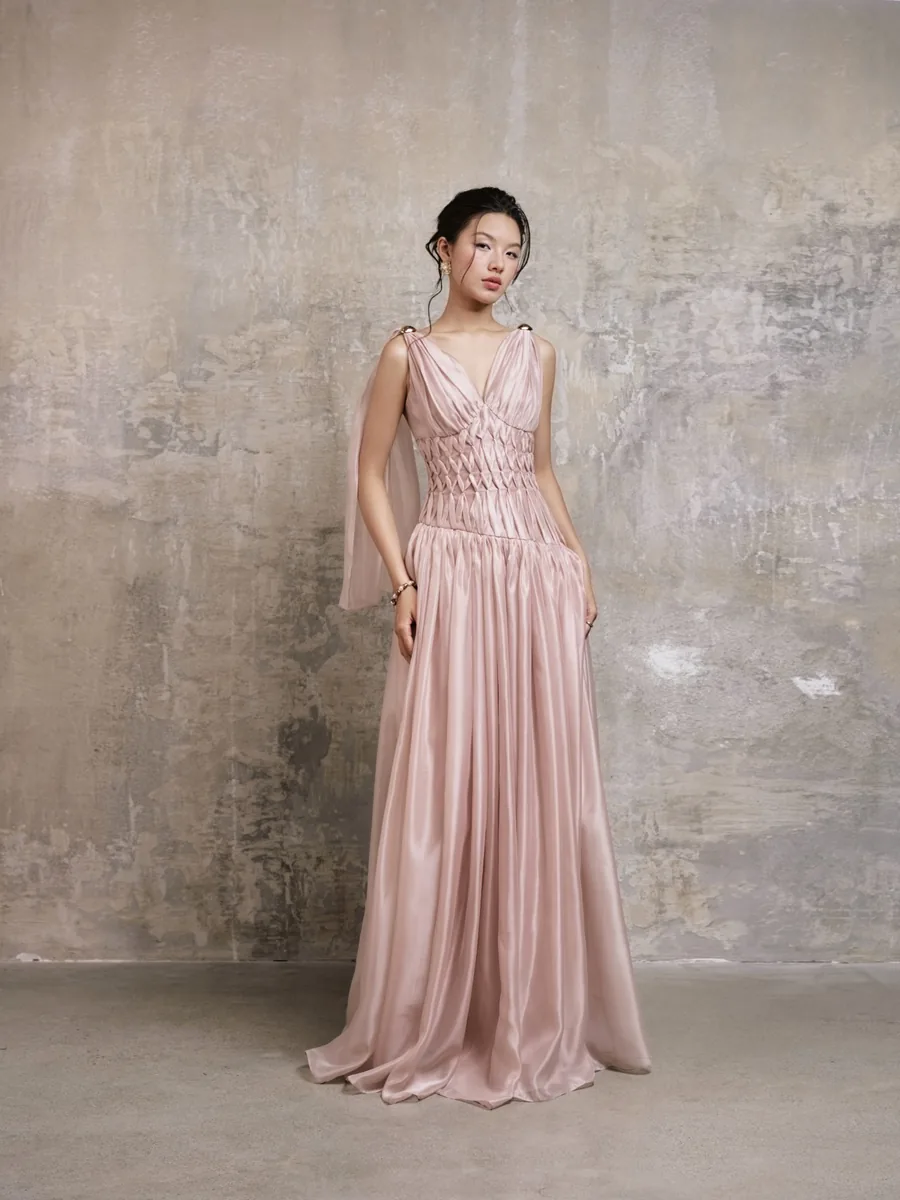 เดรส Helen's Sheen Dress